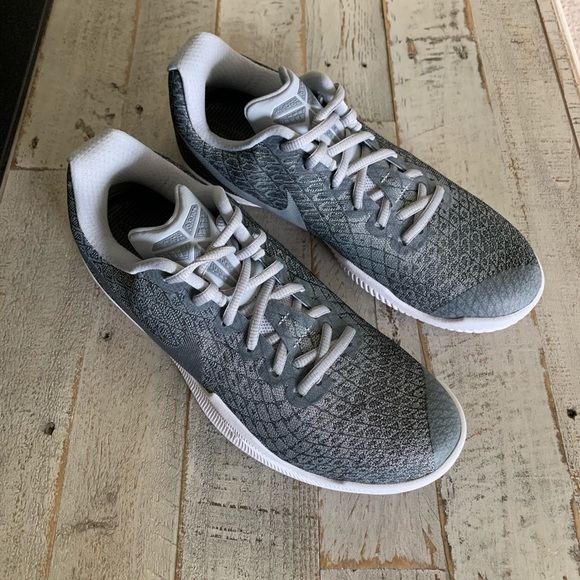 🌼NIKE🌼Mamba Instinct ‘Pure Platinum’ - Picture 4 of 11